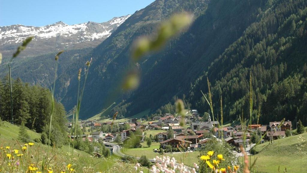 Schoenes Studio Im Ruhigen Kaunertal Apartment Bagian luar foto